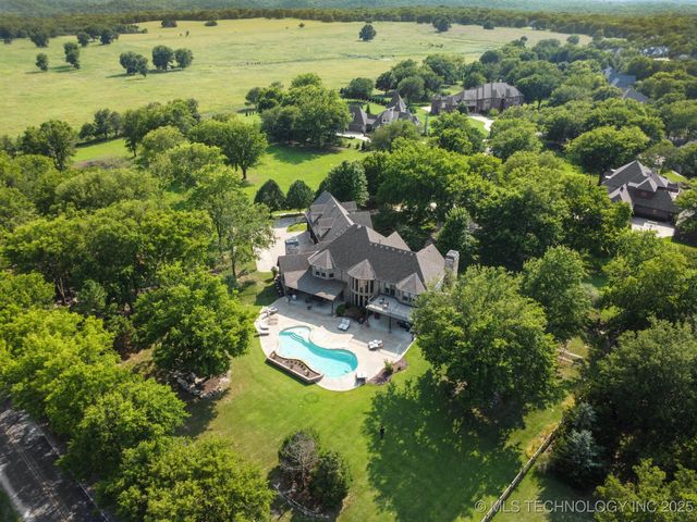 9931 N Chadford Road, Owasso, OK 74055