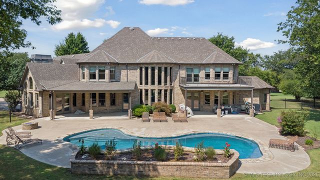 9931 N Chadford Road, Owasso, OK 74055