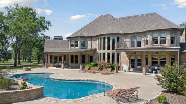 9931 N Chadford Road, Owasso, OK 74055