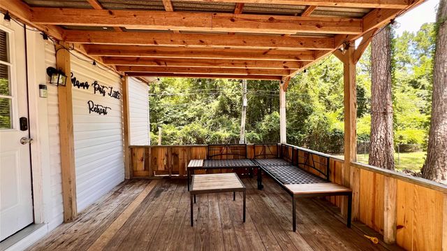14419 W Lee Shore Drive, Willis, TX 77318