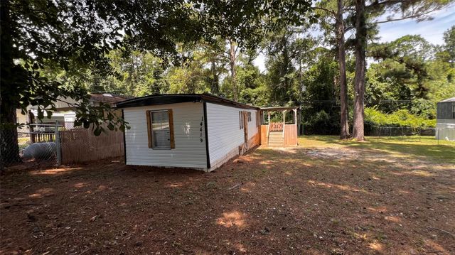 14419 W Lee Shore Drive, Willis, TX 77318