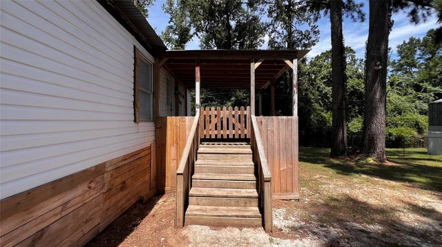 14419 W Lee Shore Drive, Willis, TX 77318