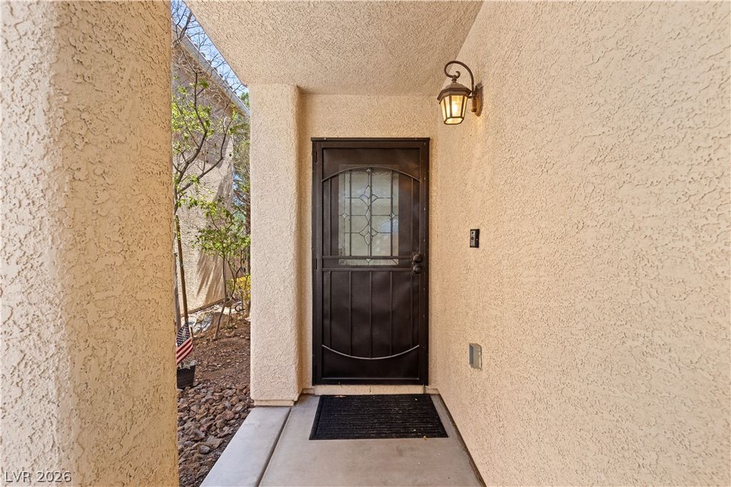 6521 Alfalfa Ridge Avenue, Las Vegas, NV 89141 — photo 2