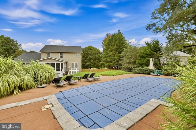 5975 WHIPPOORWILL DR, Warrenton, VA 20187