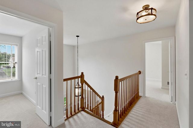 5975 WHIPPOORWILL DR, Warrenton, VA 20187