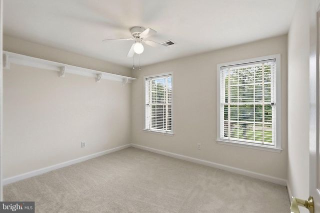 5975 WHIPPOORWILL DR, Warrenton, VA 20187