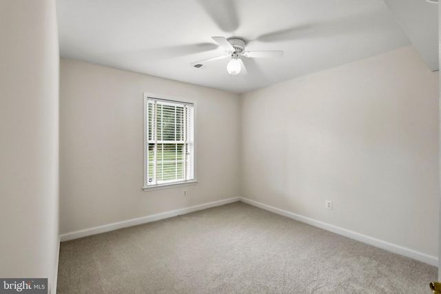 5975 WHIPPOORWILL DR, Warrenton, VA 20187