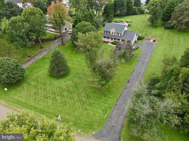 5975 WHIPPOORWILL DR, Warrenton, VA 20187