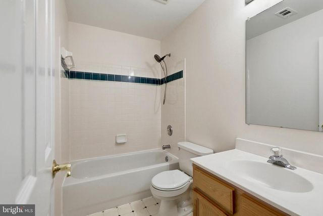5975 WHIPPOORWILL DR, Warrenton, VA 20187