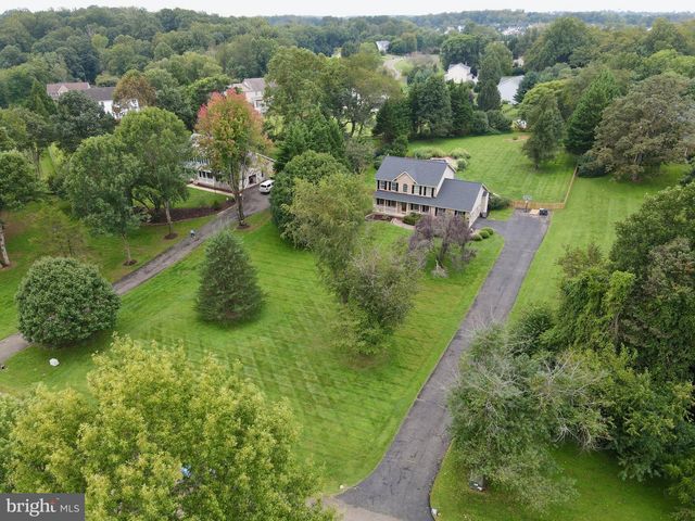 5975 WHIPPOORWILL DR, Warrenton, VA 20187