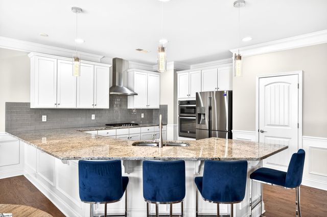 724 Ashdale Way, Greer, SC 29651