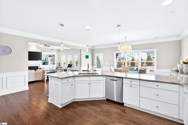 724 Ashdale Way, Greer, SC 29651