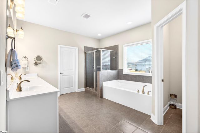 724 Ashdale Way, Greer, SC 29651