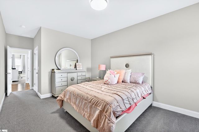 724 Ashdale Way, Greer, SC 29651