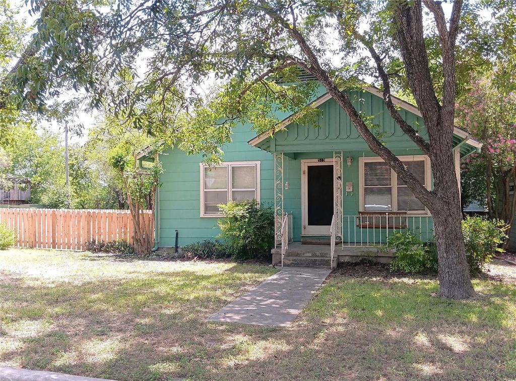 513 E 46th ST, Austin, TX 78751