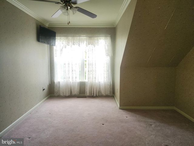 105 LIBERTY DR, Bensalem, PA 19020