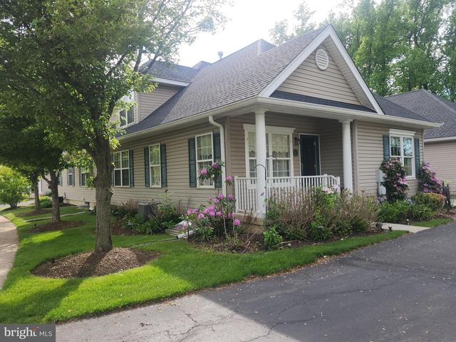 105 LIBERTY DR, Bensalem, PA 19020