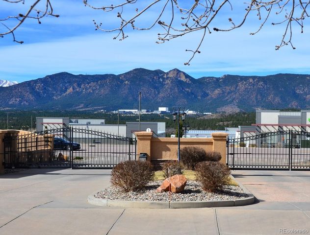 13688 Paradise Villas Grove, Colorado Springs, CO 80921