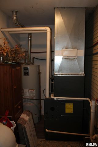 1417 43RD Street, Rock Island, IL 61201