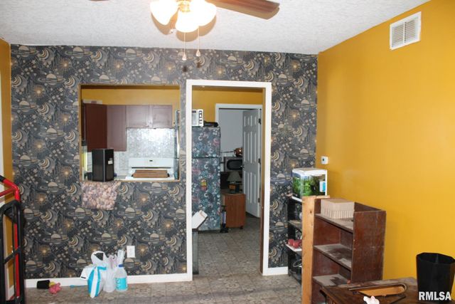 1417 43RD Street, Rock Island, IL 61201