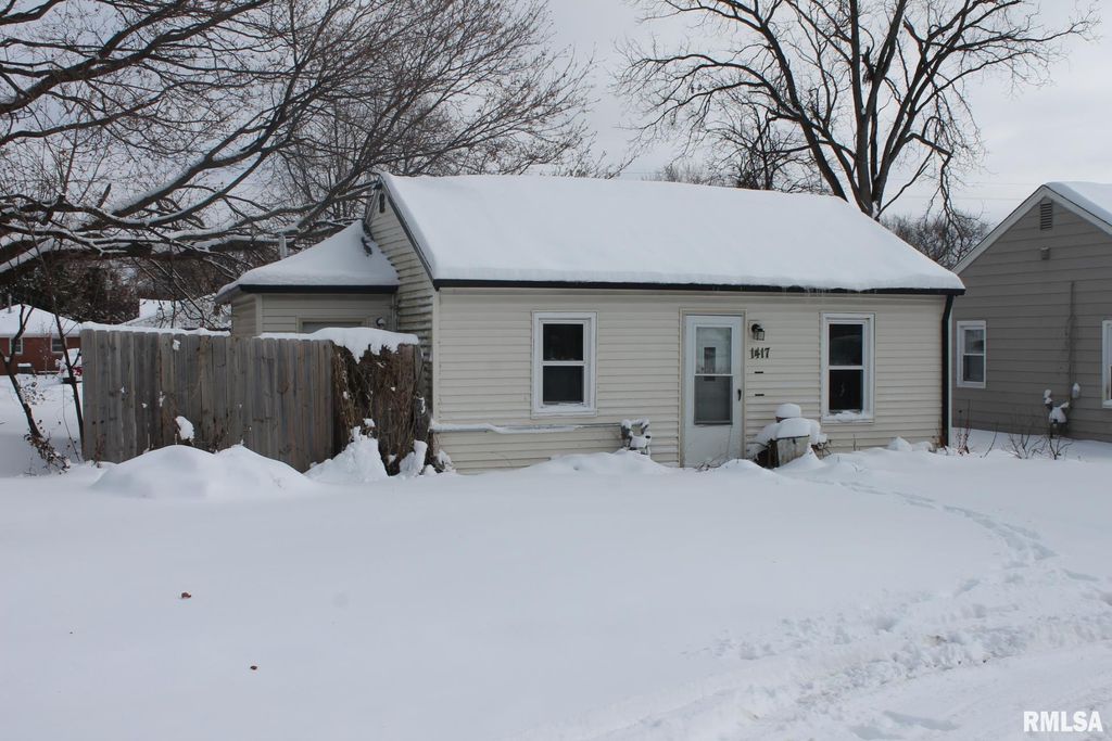1417 43RD Street, Rock Island, IL 61201