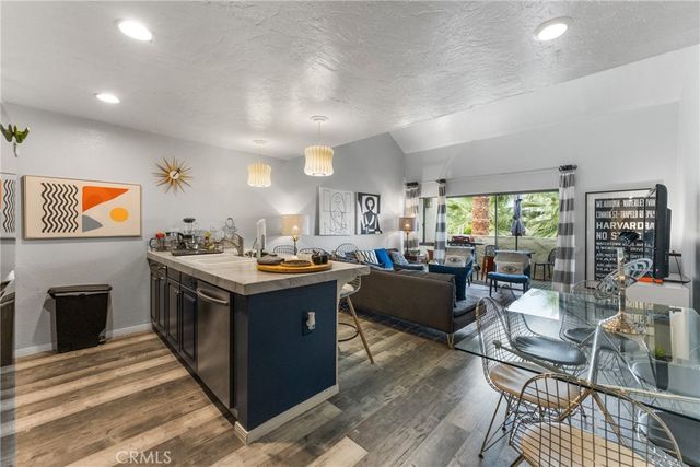 1655 E Palm Canyon 708, Palm Springs, CA 92264