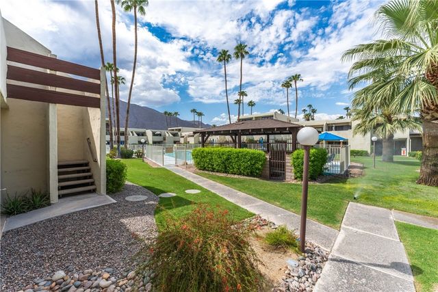 1655 E Palm Canyon 708, Palm Springs, CA 92264