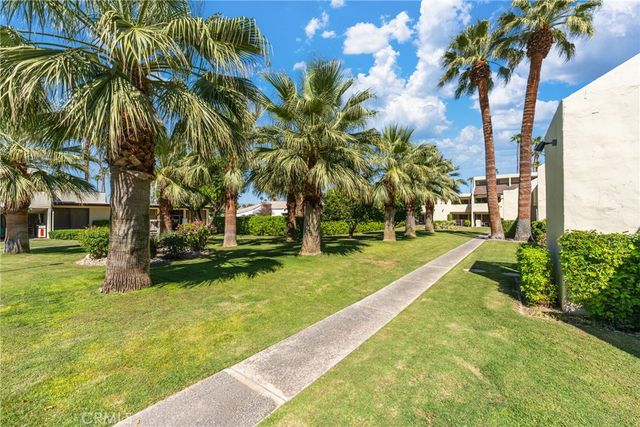 1655 E Palm Canyon 708, Palm Springs, CA 92264