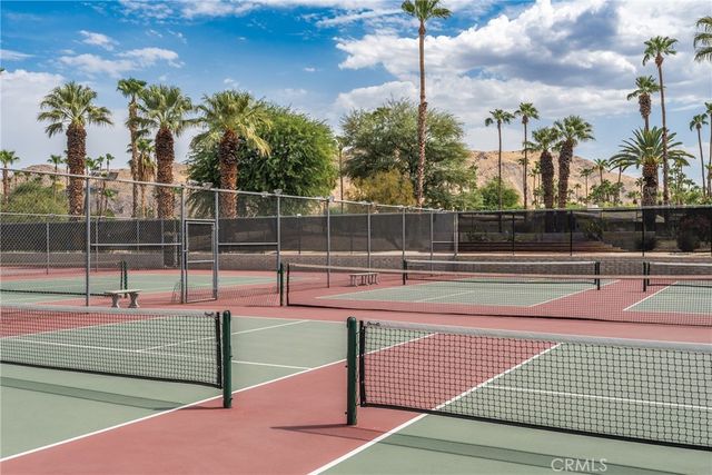 1655 E Palm Canyon 708, Palm Springs, CA 92264