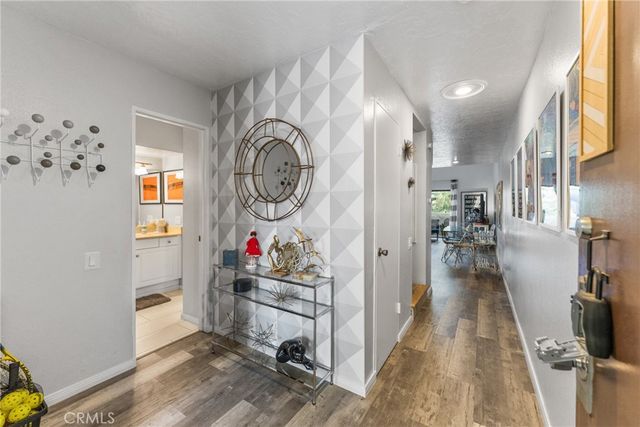 1655 E Palm Canyon 708, Palm Springs, CA 92264