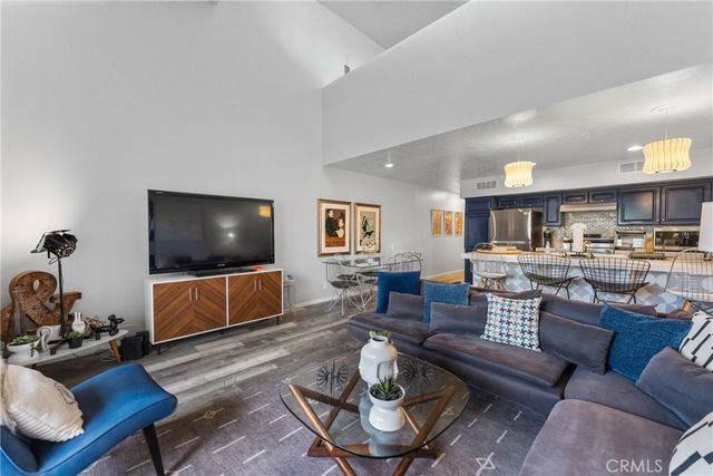 1655 E Palm Canyon 708, Palm Springs, CA 92264