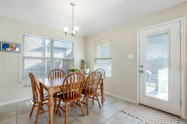 708 Guthrie Lane, Mckinney, TX 75071