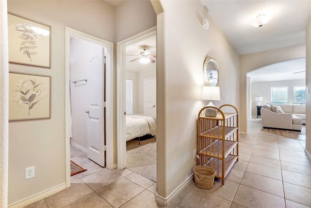 708 Guthrie Lane, Mckinney, TX 75071