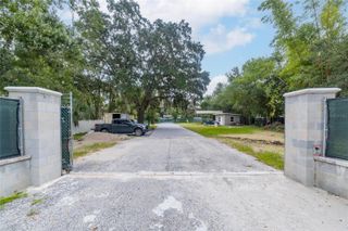 201 S LAKEWOOD DRIVE, Brandon, FL 33511