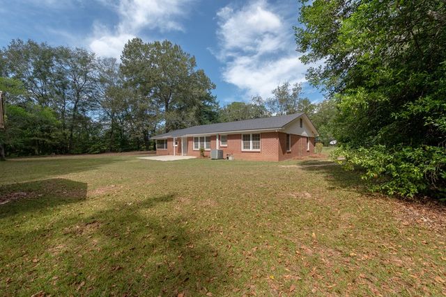 425 Mance Newton Rd, Dothan, AL 36303