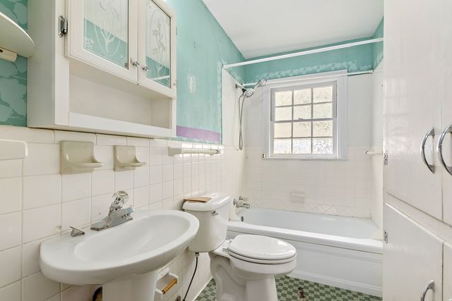 425 Mance Newton Rd, Dothan, AL 36303