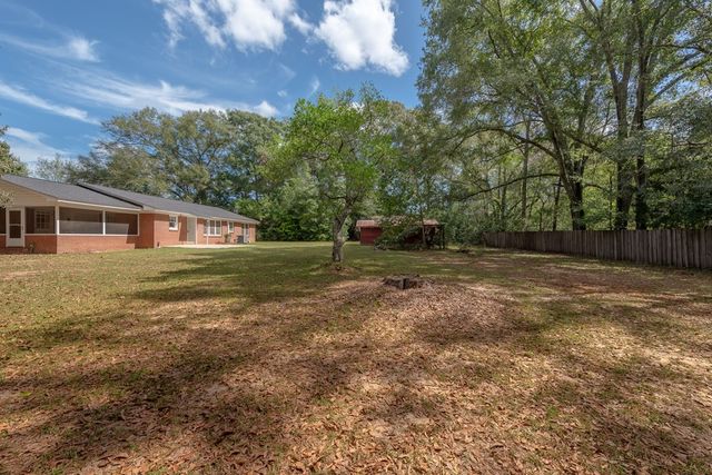 425 Mance Newton Rd, Dothan, AL 36303