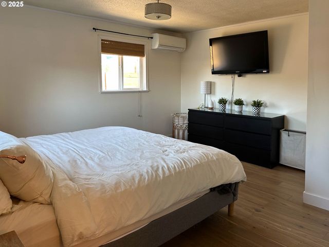 3034 PORTER St, Roseburg, OR 97470