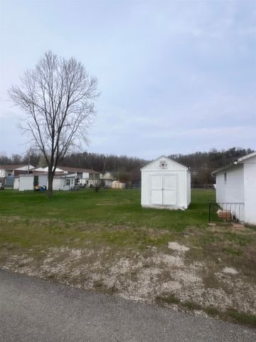 1236 Glenwood Street, Milton, WV 25541