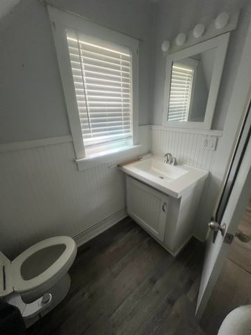 1236 Glenwood Street, Milton, WV 25541