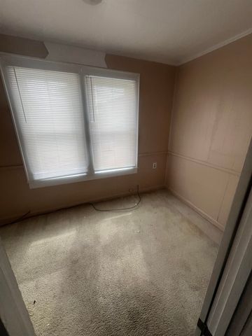 1236 Glenwood Street, Milton, WV 25541