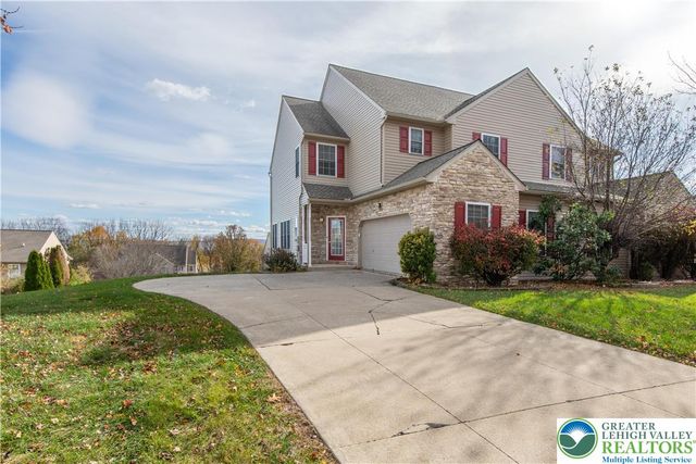 8376 Scenic View Drive, Upper Macungie Twp, PA 18031