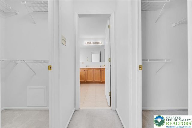 8376 Scenic View Drive, Upper Macungie Twp, PA 18031