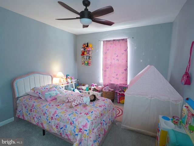 609 HARPER DR, Glassboro, NJ 08028