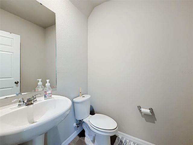 1836 CARNOSTIE ROAD, Winter Haven, FL 33884