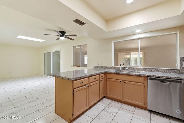 4731 W PARADISE Lane, Glendale, AZ 85306