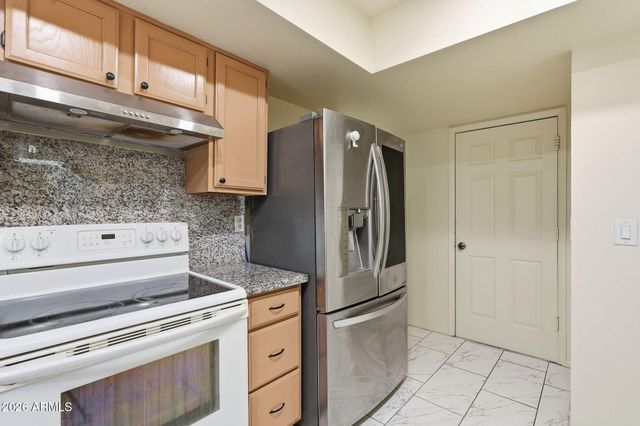 4731 W PARADISE Lane, Glendale, AZ 85306