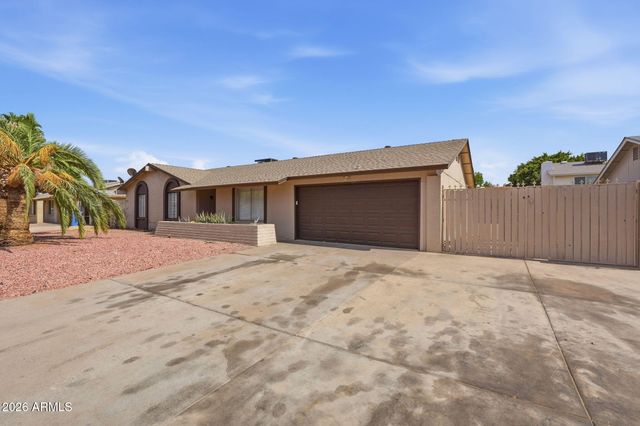 4731 W PARADISE Lane, Glendale, AZ 85306