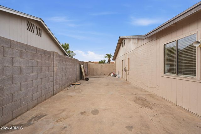 4731 W PARADISE Lane, Glendale, AZ 85306