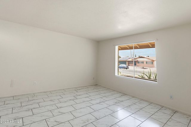 4731 W PARADISE Lane, Glendale, AZ 85306